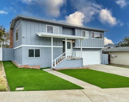 1131 Manzanita DR, Pacifica