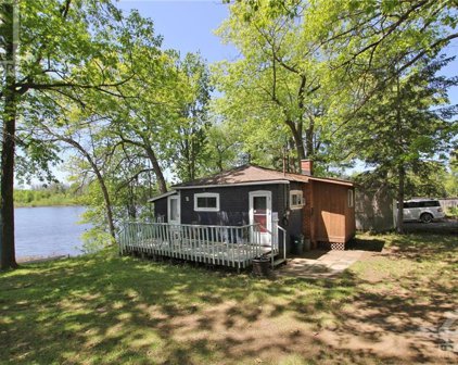 1290 BAYVIEW Drive, Constance Bay