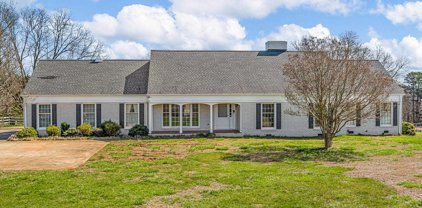 802 Hickory Hollow Rd, Inman