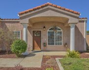 717 Cipriani St, Gonzales image