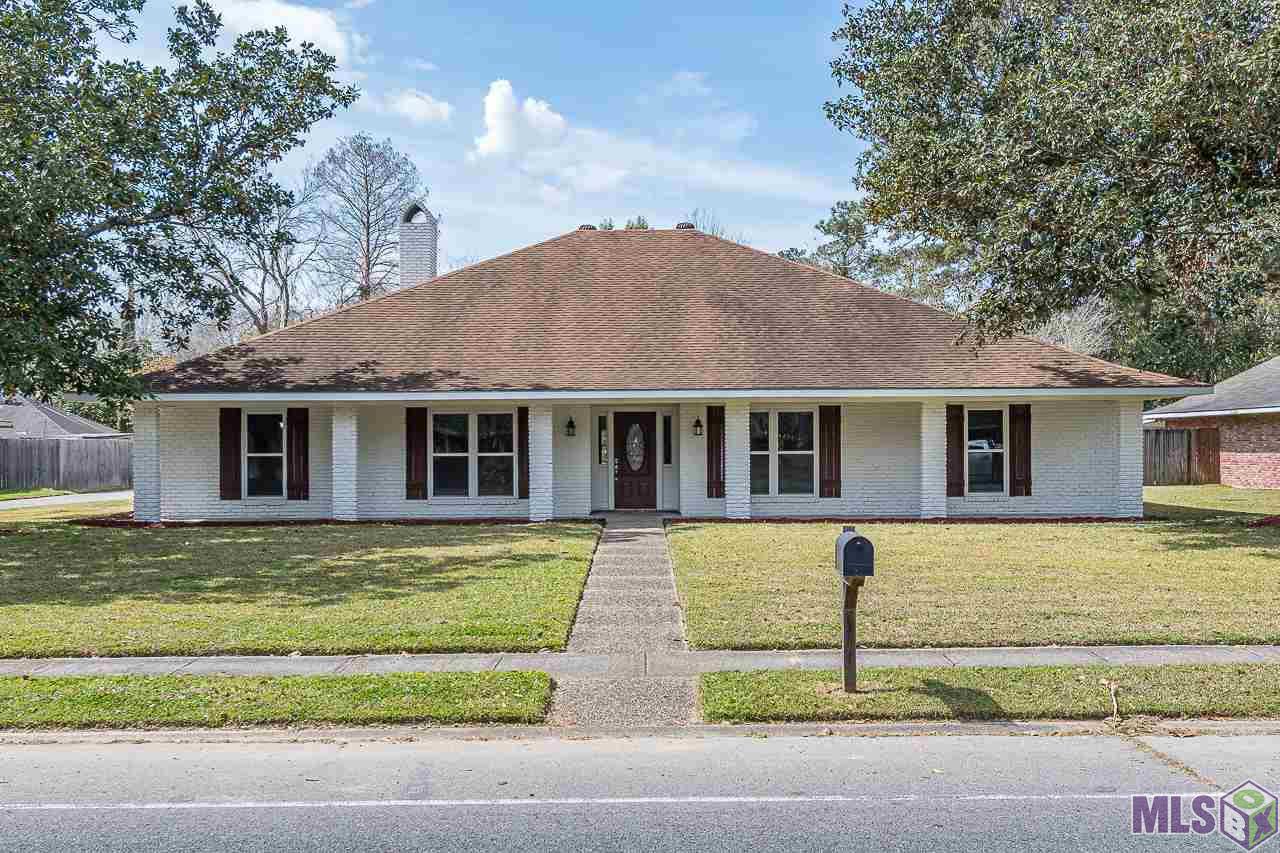 353 Kenilworth Pkwy, Baton Rouge, 70808