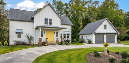 108 Vaughn Court, Six Mile