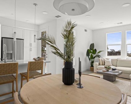 1230 E Thompson Boulevard Unit 105, Ventura