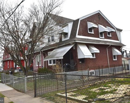 11 Chestnut St, Marcus Hook