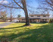 207 Valley Farm Court, Fishers image