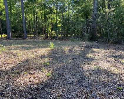 449 White Oaks Drive, Huffman