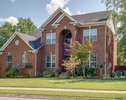 209 Wisteria Dr, Franklin