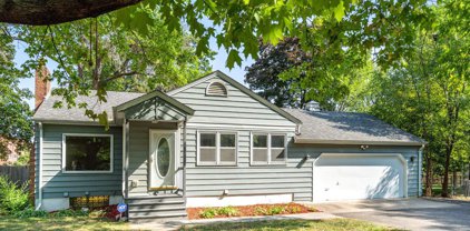 105 Sunset Drive, Champlin