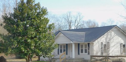 230 Old Hwy 25E, Castalian Springs