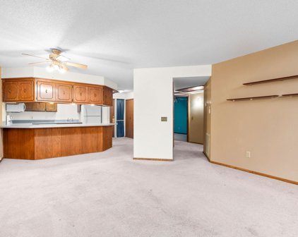 350 Oakwood Drive Unit #7, New Brighton