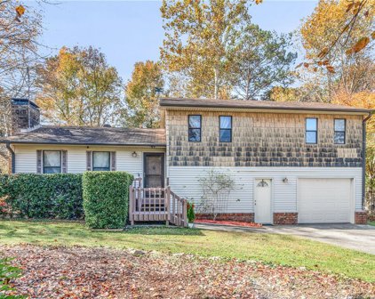 1813 N County Line Road, Lithia Springs