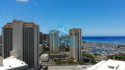 One Ala Moana Ocean View left facing