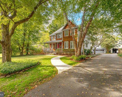 3211 Mccomas Ave, Kensington