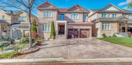 105 Red River Cres, Newmarket
