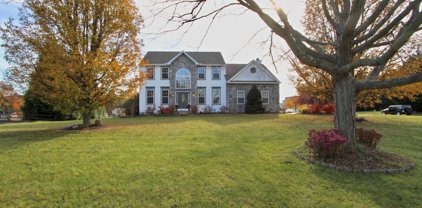 4 Canary Ct, Middletown
