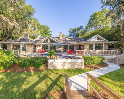 16 N Calibogue Cay Road, Hilton Head Island