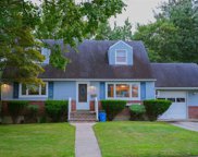 98 27th Street, Copiague image