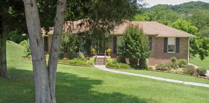 2030 Graceland Dr, Goodlettsville