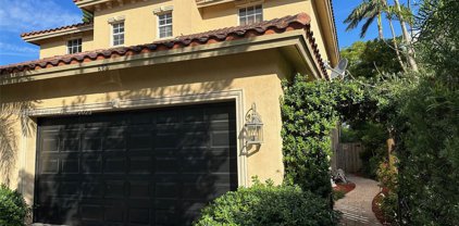 823 Sw 11th St, Fort Lauderdale