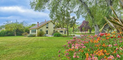 8596 Carmel Valley Road RD, Carmel Valley