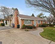 905 Breezewick Cir, Towson image