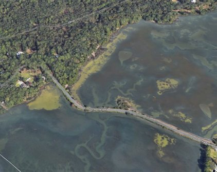 21 Pine Island Road, Bluffton