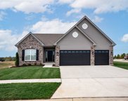 2 Challenger (Magnolia)  Court, O'Fallon image