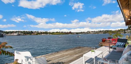 2466 Westlake Avenue N Unit #6, Seattle