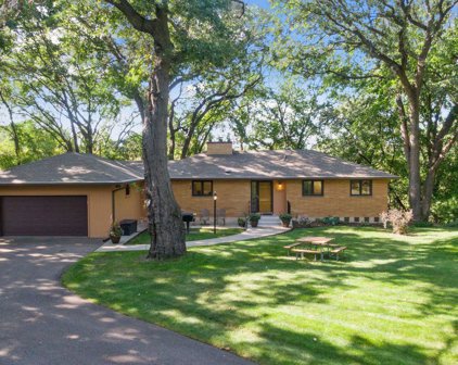 6317 Valley View Road, Edina