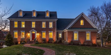 4872  Waterside Drive, Lexington