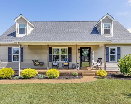 3966 Honeysuckle Way, Chapel Hill