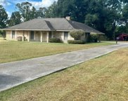 6915 Greenmeadow Dr, Greenwell Springs image