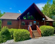 1623 Pinewood Way, Sevierville image