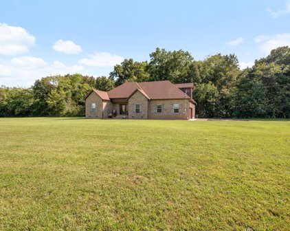 124 Pleasant Way, Shelbyville
