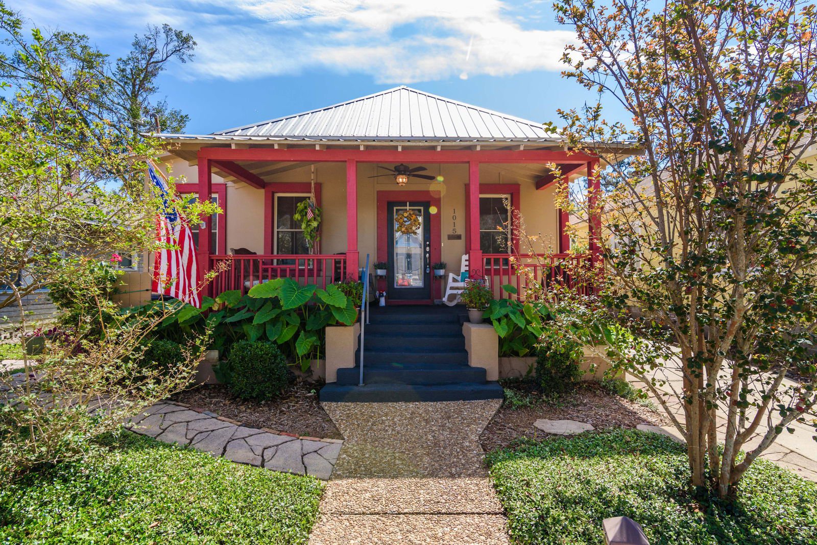 1015 E E De Soto Street, Pensacola FL 32501, Property Listing 857374,