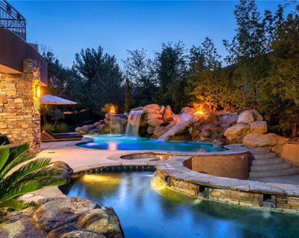 14 Misty Peaks Court, Las Vegas