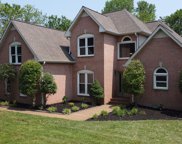 1001 Creekglen Ct, Hendersonville image
