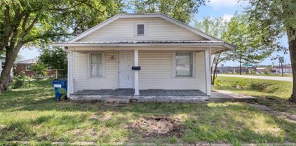 310 Spruce Street, Eldon