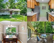 8222 Crown Court Rd, Alexandria image