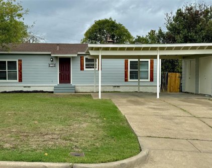1716 Flemming  Drive, Fort Worth