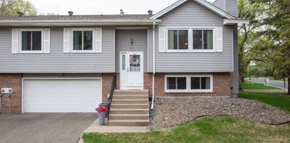 824 Sherwood Road, Shoreview
