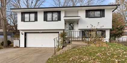 9110 Carpenter Circle Drive, Clive