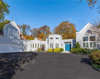 9 The Crossing At Blind Brook, Purchase
