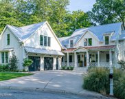2923 Cliffwynde Trace, Louisville image