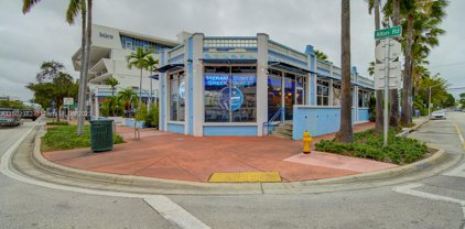 Free-Standing Restaurant For Sale In Miami Beach, Miami Beach