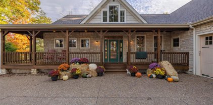 2282 Alpine Point  Drive, Innsbrook