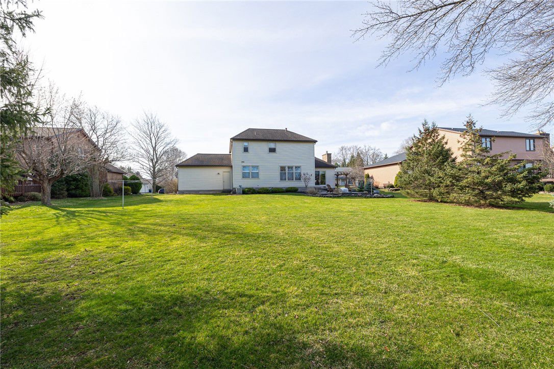 134 Haskins Ln S Lane, Greece, 14468