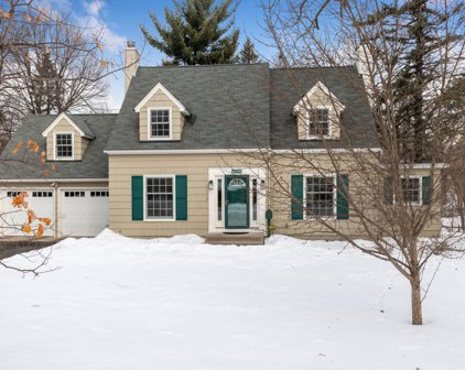 4000 Cedarwood Road, Saint Louis Park