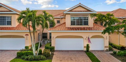 5511 Cheshire  Drive Unit 203, Fort Myers