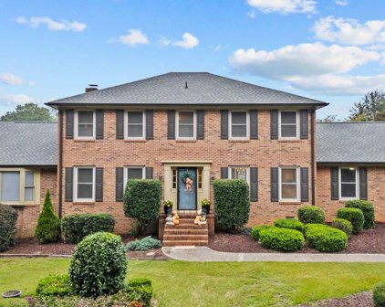 218 Briar Creek Road, Greer